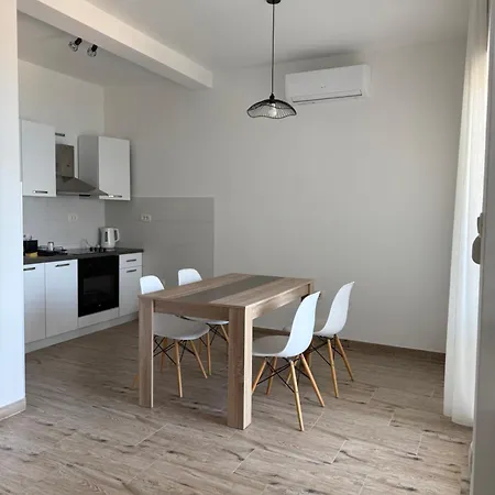 Seaesta Holidays Andrea Apartament Trogir